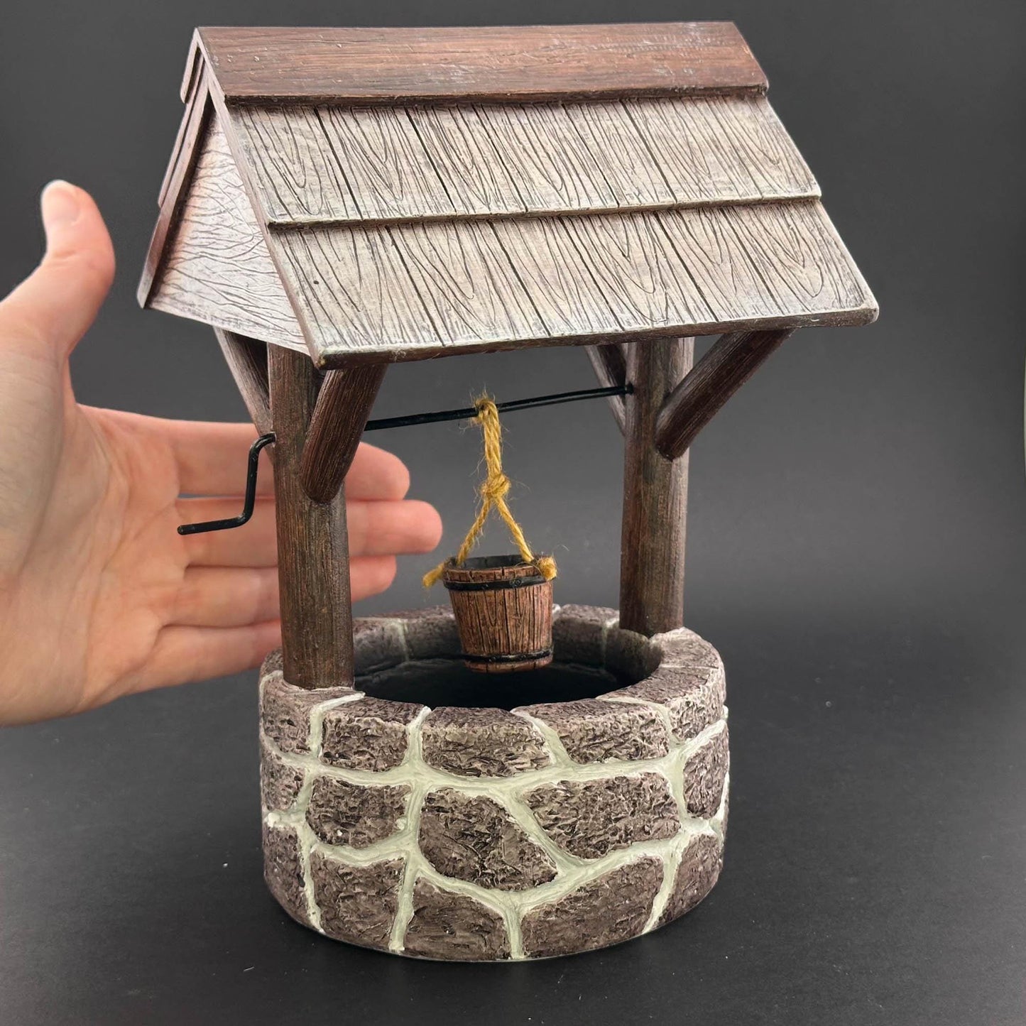Fieldstone Wishing Well for 1:12 dollhouse miniature Polyresin with a realistic finish with a bucket
