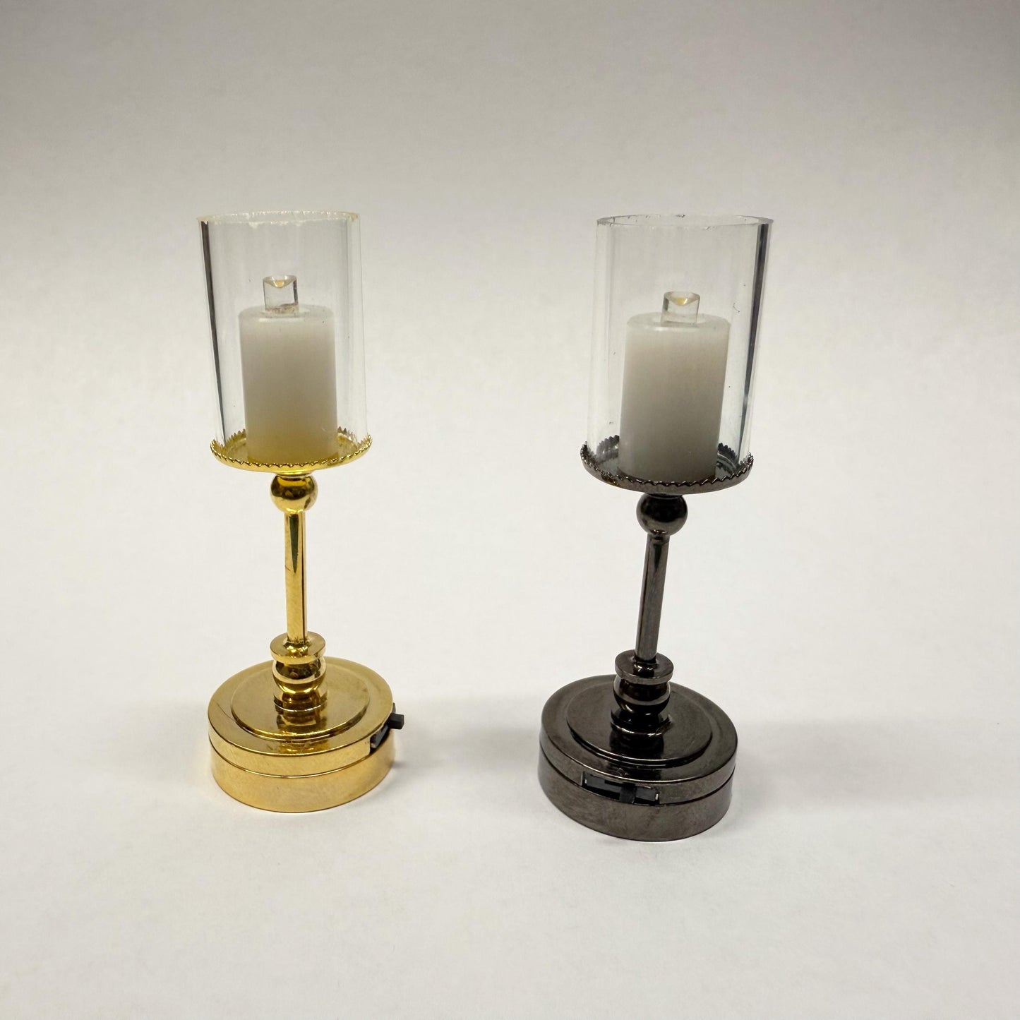 Lampe de table à bougie sur pied, chandelier, super lumineuse, avec interrupteur marche/arrêt, pour miniatures de maison de poupée à l'échelle 1:12