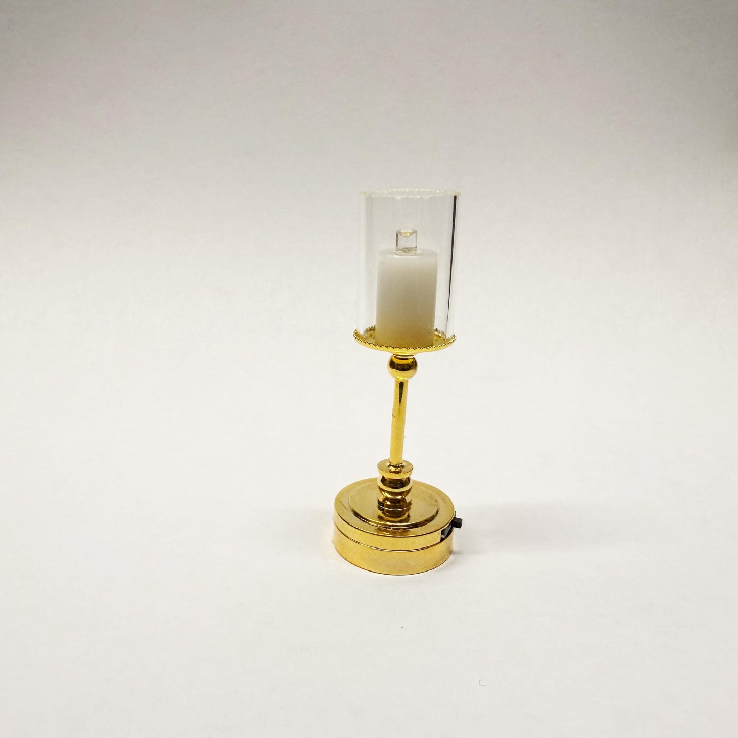 Lampe de table à bougie sur pied, chandelier, super lumineuse, avec interrupteur marche/arrêt, pour miniatures de maison de poupée à l'échelle 1:12