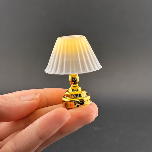 Brass table Lamp LED light super bright with on/off switch for 1:12 dollhouse miniature bedroom bedstand lamp