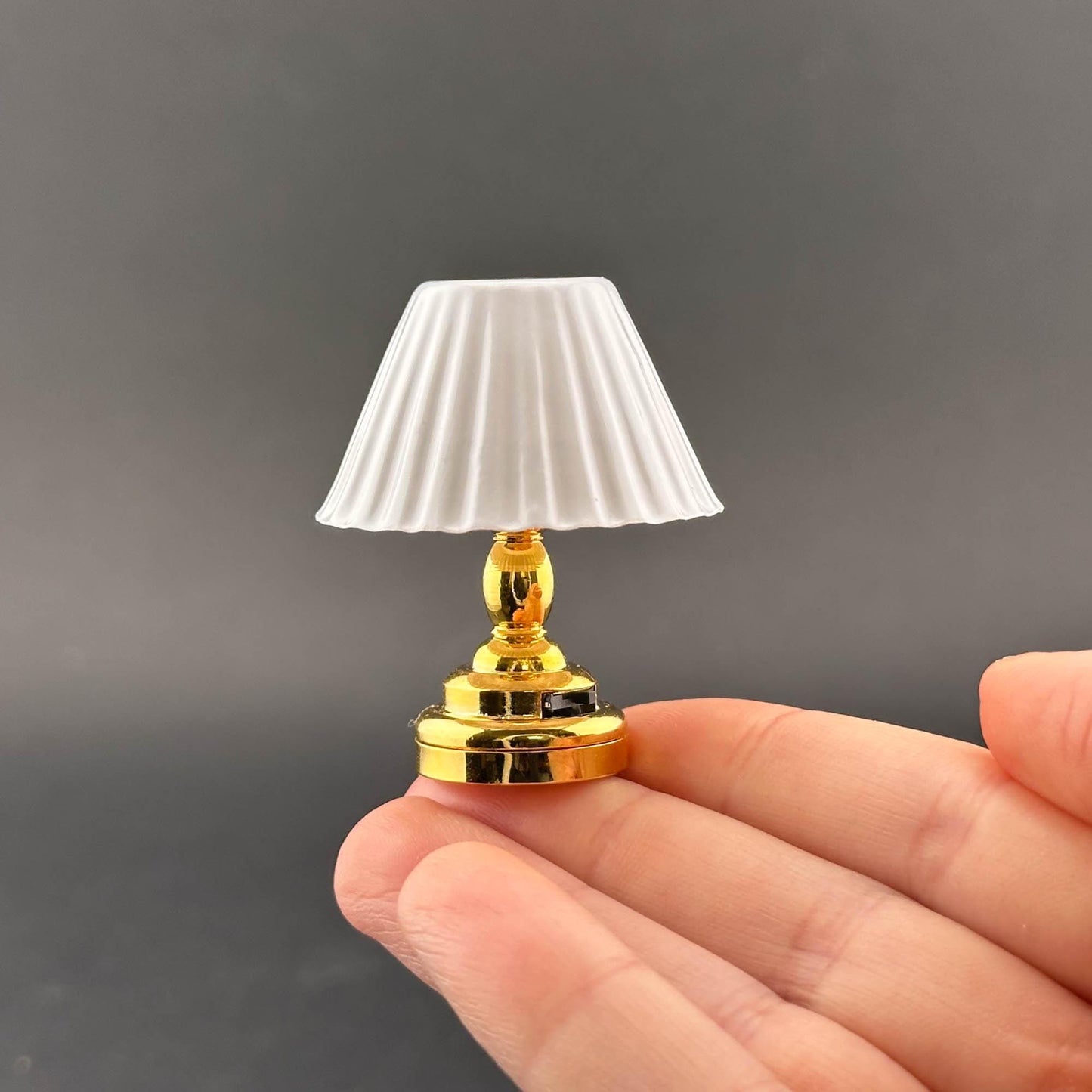 Brass table Lamp LED light super bright with on/off switch for 1:12 dollhouse miniature bedroom bedstand lamp