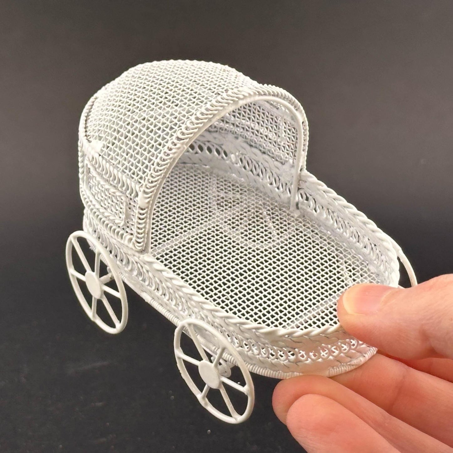Miniature Victorian Flower Cart – 1:12 Scale White Wire, Elegant Plant Stand for Dollhouse Garden, Flower Shop, or Decorative Display