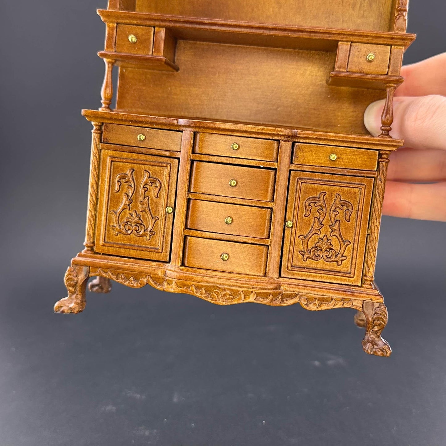 Fine Quality ornate Buffet and Hutch 1:12 scale for dollhouse miniature Y2064WN