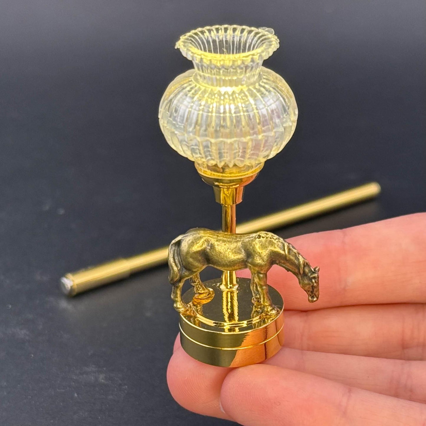 Miniature Touchless operation with Wand  1:12 table lamp LED for Dollhouse No-touch No-Switch Stick Horse Eating Table Lamp