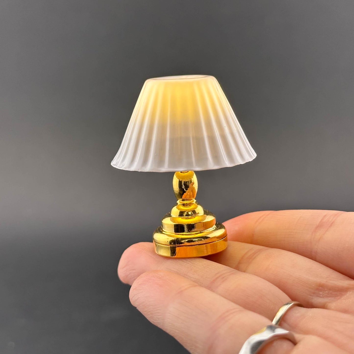 Brass table Lamp LED light super bright with on/off switch for 1:12 dollhouse miniature bedroom bedstand lamp