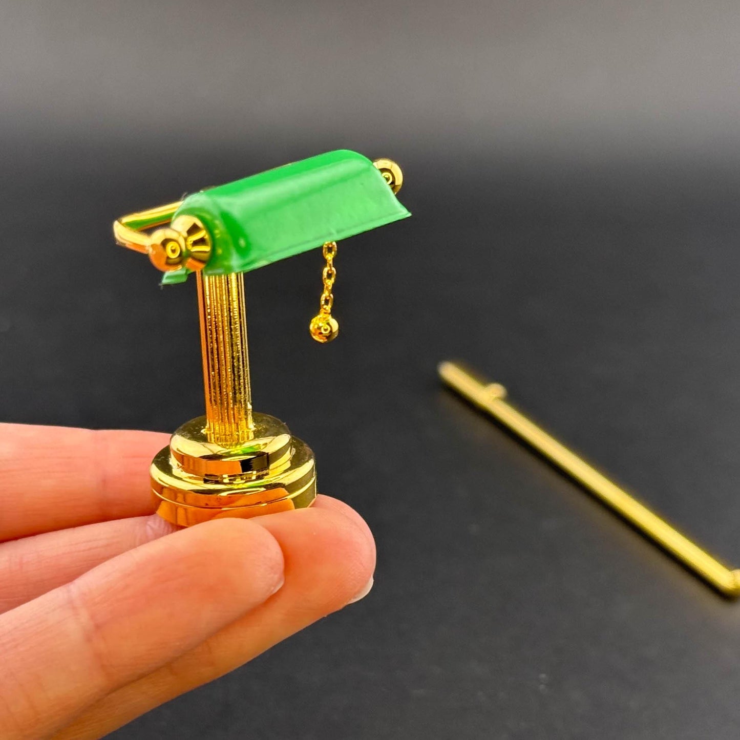 Miniature Touchless operation with Wand  1:12 table lamp LED for Dollhouse No-touch No-Switch Victorian Brass Green desk light