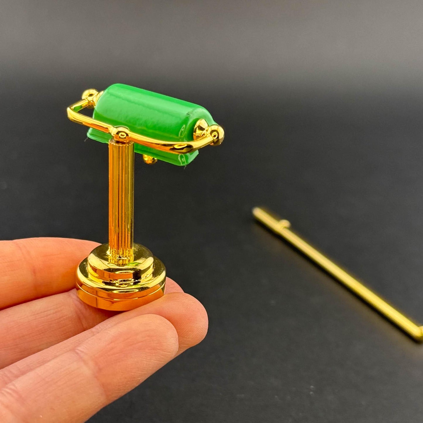 Miniature Touchless operation with Wand  1:12 table lamp LED for Dollhouse No-touch No-Switch Victorian Brass Green desk light