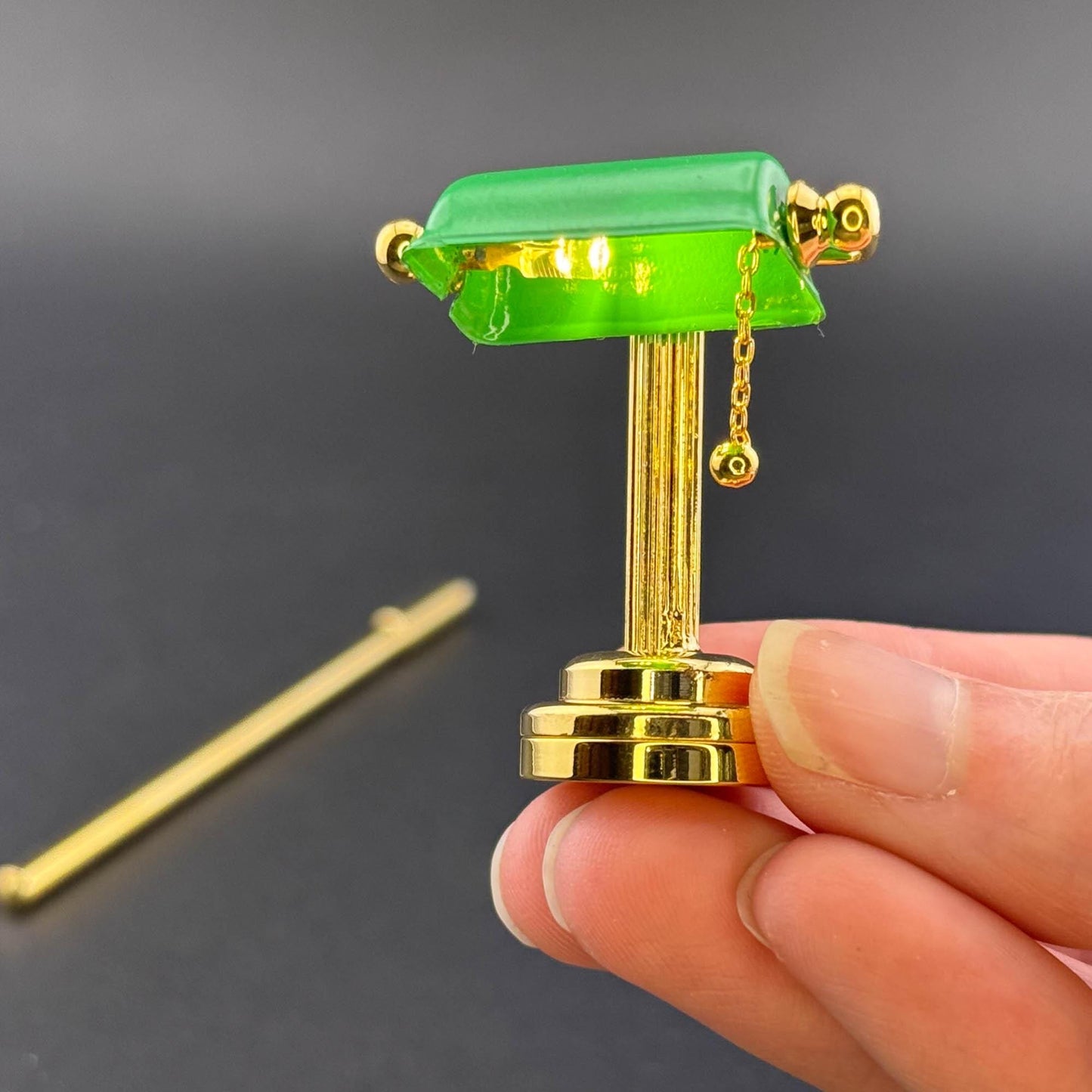 Miniature Touchless operation with Wand  1:12 table lamp LED for Dollhouse No-touch No-Switch Victorian Brass Green desk light