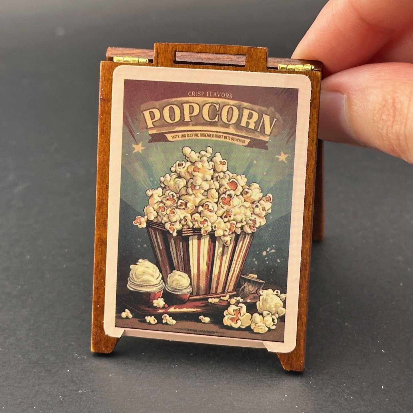 Miniatur-Sandwich-Board-Schild, Laden, Puppenhaus, Straßendisplay, 1:12, Stil der 1960er Jahre