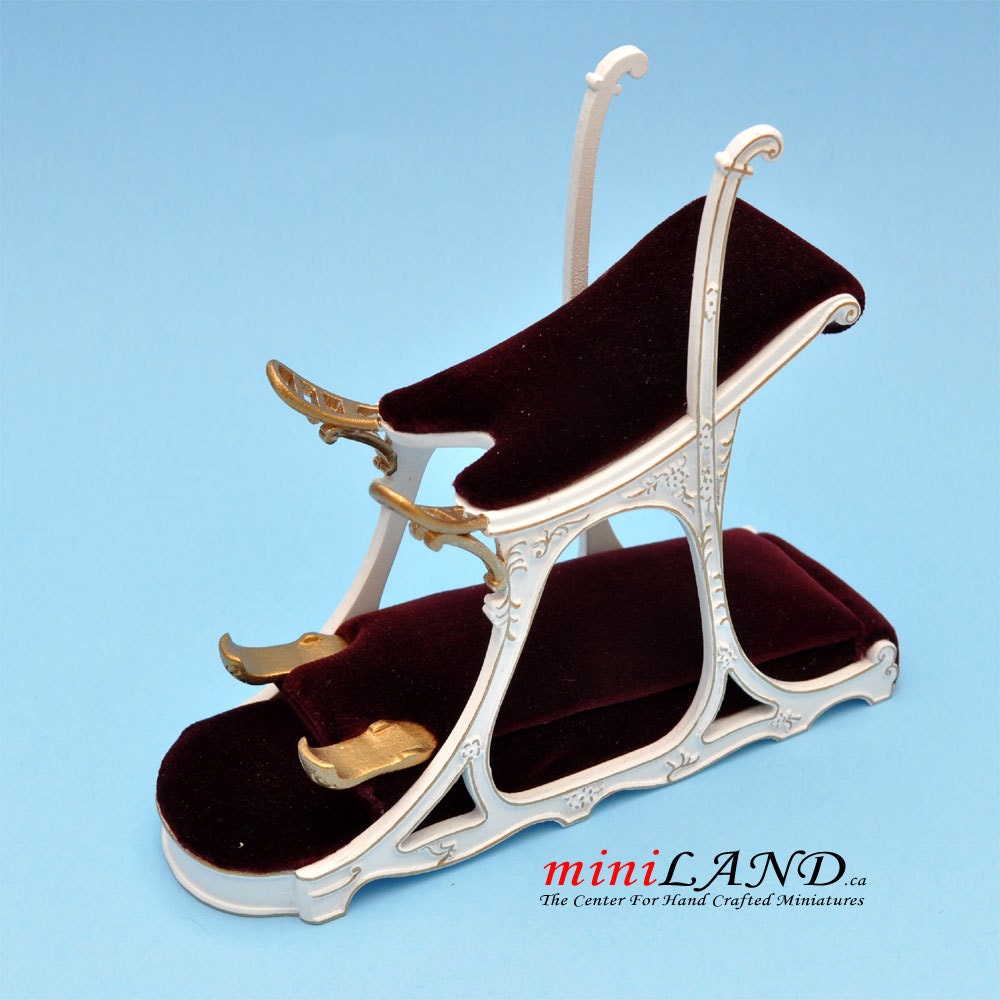 Prince Bertie love seat chair dollhouse miniature 1:12 scale Paris Le Chabanais brothel *** limited addition *** B V4025 siège d'amour