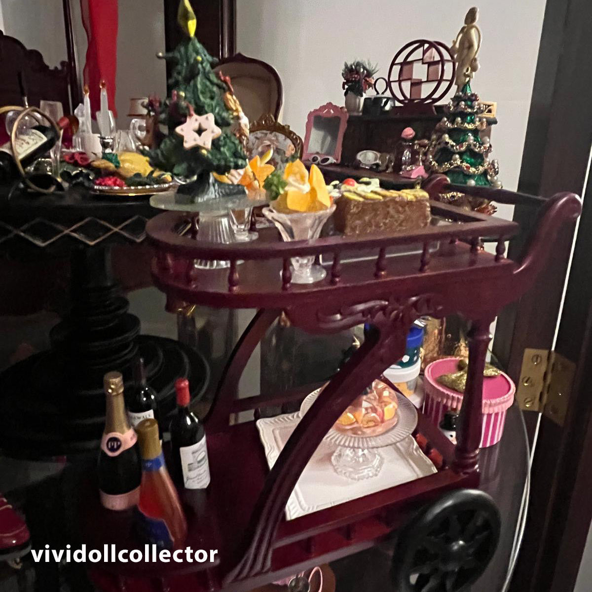 1:6 scale Tea Trolley Cart Quality Liquor service Mahogany for dollhouse miniature For fashion dolls